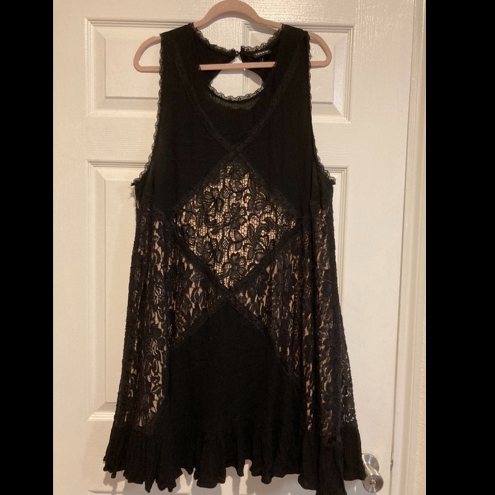 Torrid - 3X Black Lace Sleeveless Dress GORGEOUS